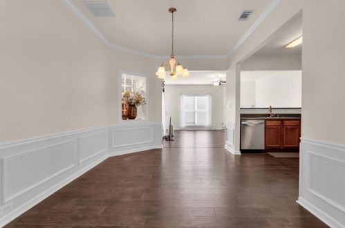 2099 Executive Dr, Duluth GA 30096-8972 exterior