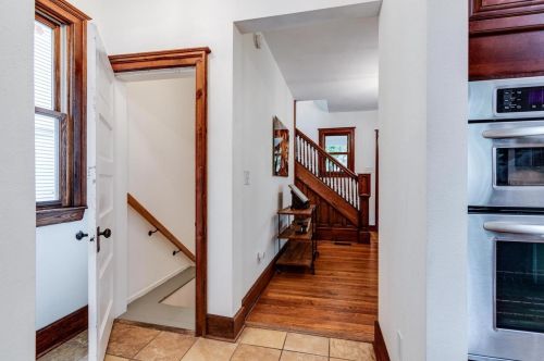 1610 Madison St, Madison WI  53711-2122 exterior