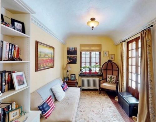 704 Devonshire Rd, Pittsburgh PA  15213-2914 exterior