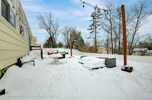 28 Alpha Ave, Old Bridge NJ 08857-2210 exterior