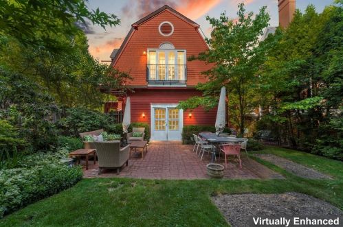 1521 Wightman St, Pittsburgh PA 15217-1407 exterior