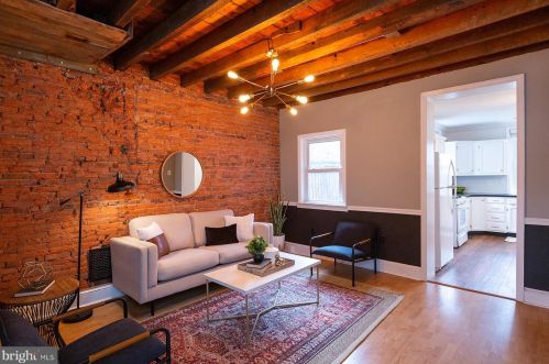 249 New Holland Ave, Lancaster PA 17602-2301 exterior