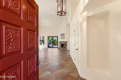 6091 Golden Eagle Dr, Tucson AZ  85750-1393 exterior