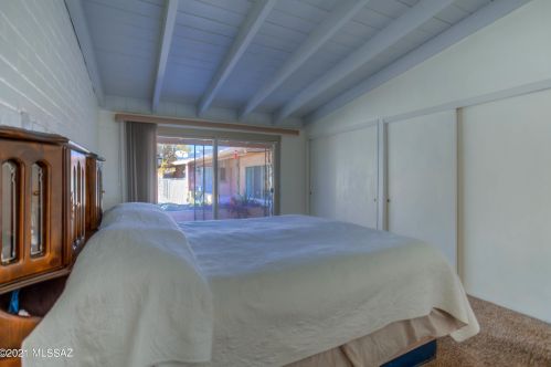 201 Irving Ave, Tucson AZ 85711-6239 exterior