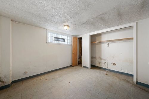 9540 Lowe Ave, Chicago IL 60628-7435 exterior