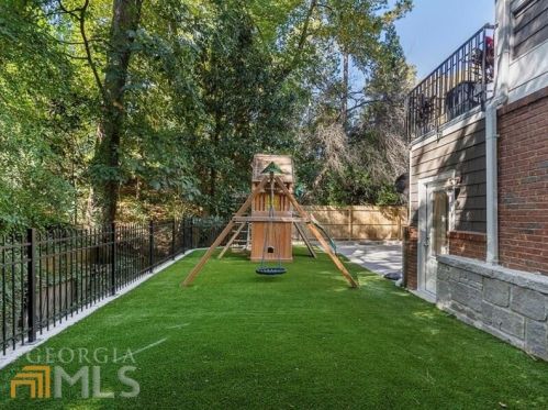 847 Kings Ct, Atlanta GA 30306-3431 exterior