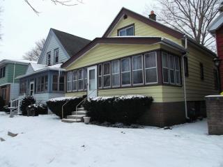 3119 14th St, Milwaukee WI  53206-2768 exterior