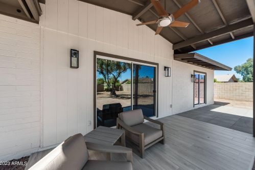 11617 37th Pl, Phoenix AZ  85028-2130 exterior