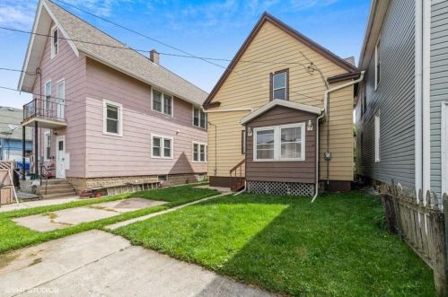 1451 72, Milwaukee WI 53214-4701 exterior