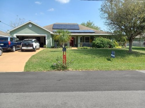 1719 Leafy Rd, Fort Pierce FL 34953-1356 exterior