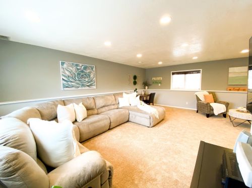 7643 31st St, Saint Paul MN 55128-4045 exterior