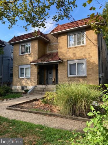 1925 River Dr, Camden NJ 08110-2957 exterior