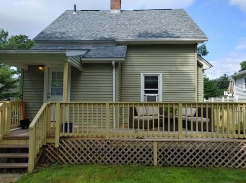 87 Lakevilla Ave, Springfield MA  01109-1405 exterior