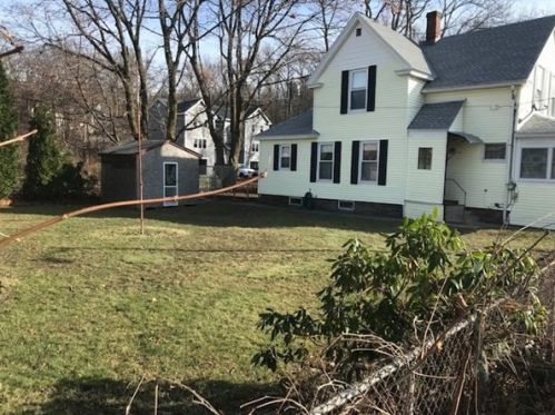 7 Fortier St, Worcester, MA 01610-2212