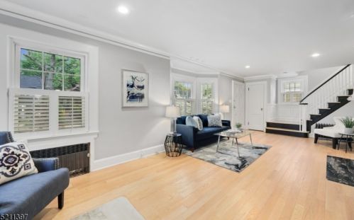 54 Kendal Ave, Maplewood NJ  07040-1143 exterior