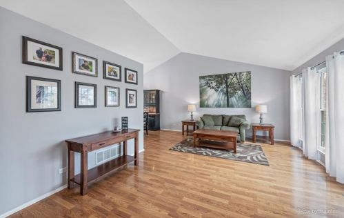 1539 Stockton Ln, Bull Valley IL 60014-2022 exterior