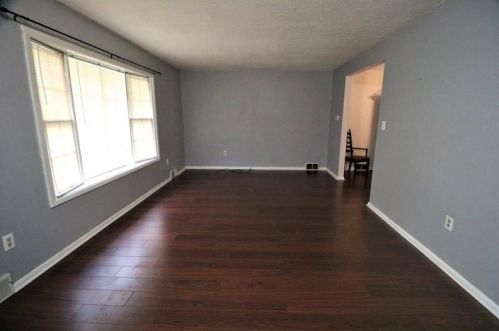 111 Louise St, Monaca, PA 15061-2543