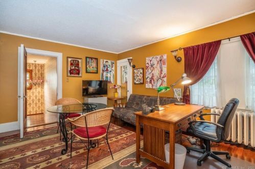 160 Oxford St, Hartford CT 06105-2514 exterior