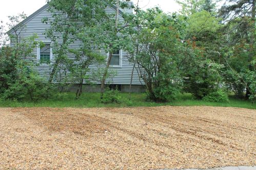 23 Canterbury Rd, Concord NH 03301-5618 exterior