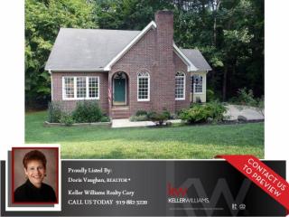 1016 Camberley Dr, Apex, NC 27502-8107