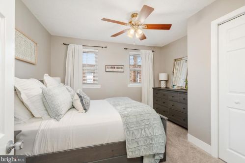 1529 Clarion St, Philadelphia PA  19147-6209 exterior