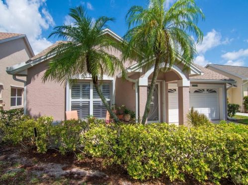 1059 Tuscany Dr, Fort Pierce, FL 34986-2188