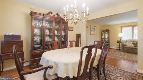 2350 Steven Rd, Huntingdon Valley PA 19006-6610 exterior