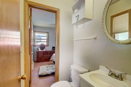 4076 83, Milwaukee WI 53222-1804 exterior