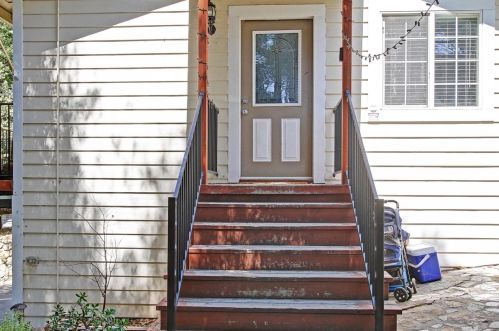 302 Reading St, Folsom CA 95630-3028 exterior