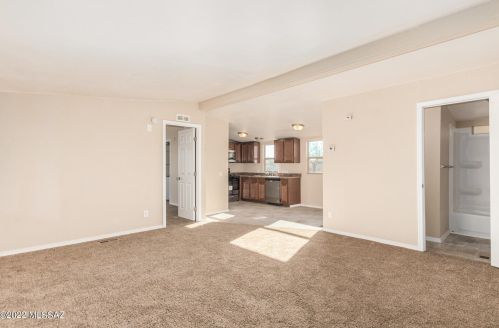 8434 Alice Vail Ln, Tucson AZ  85736-1809 exterior