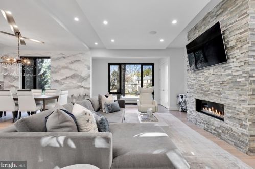 2927 Arizona Ave, Washington DC  20016-3416 exterior