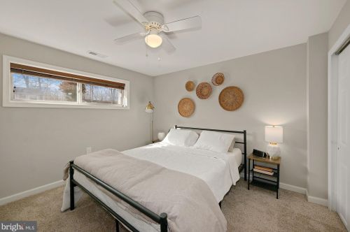 211 California Trl, Browns Mills NJ 08015-5640 exterior