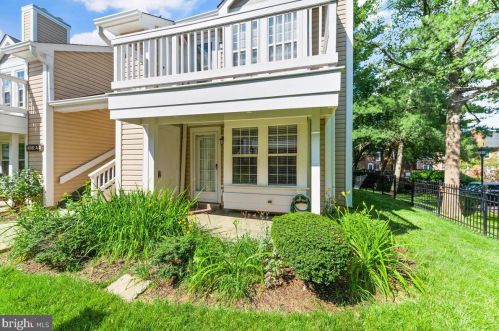 4512 28th Rd, Arlington, VA 22206-3315