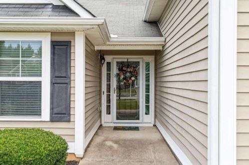 3792 Plymouth Rock Dr, Loganville, GA 30052-8685