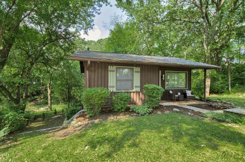 5404 Hilltop Dr, Bull Valley IL 60097-9304 exterior