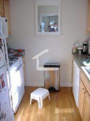 24 Langdon St, Cambridge MA  02138-2502 exterior