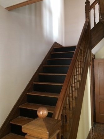 56 Temple St, Springfield MA 01105-1803 exterior