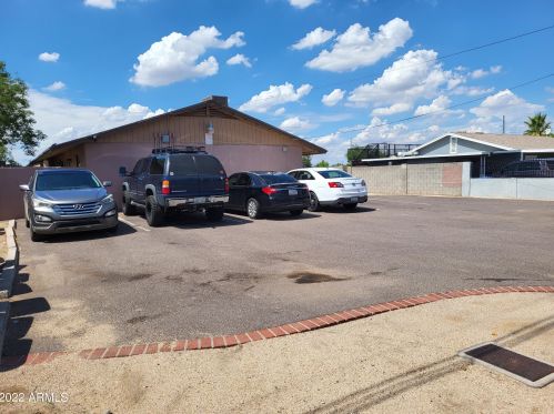 10418 13th Ave, Phoenix, AZ 85021-2292