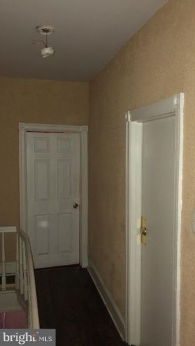 3912 Darien St, Philadelphia PA 19140-3211 exterior