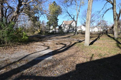 210 Amity Ave, Meskegon MI 49442-3297 exterior