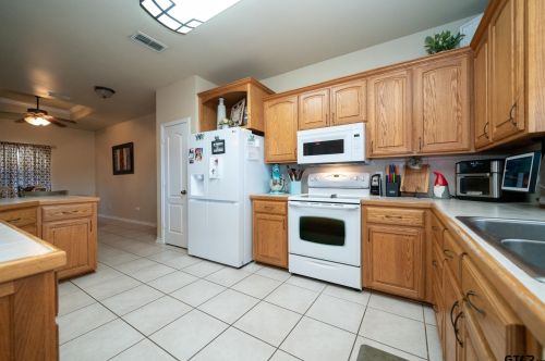 704 Cheryl St, Longview TX 75604-1044 exterior