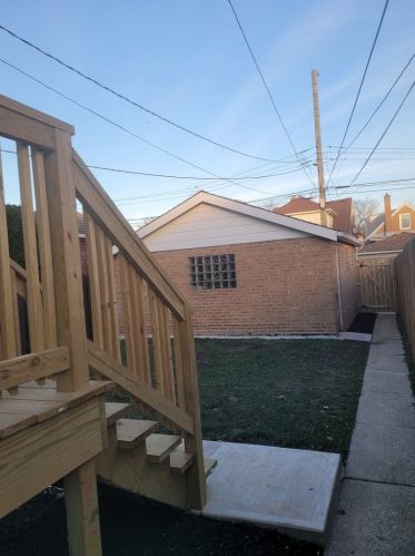 5133 Austin Ave, Chicago IL  60638-1418 exterior