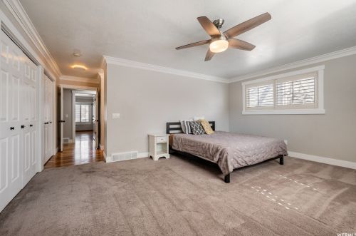 1340 Valley Ridge Dr, Sandy UT 84093-6653 exterior