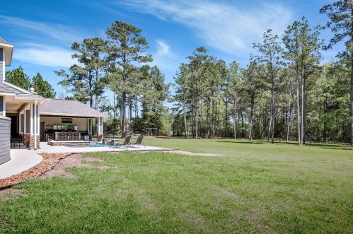 3315 Spg Br Rd, Montgomery TX 77316-2503 exterior