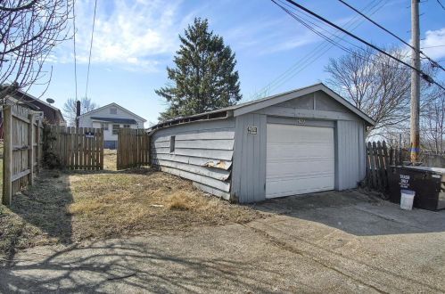 6205 Odell St, Saint Louis MO 63139-2615 exterior