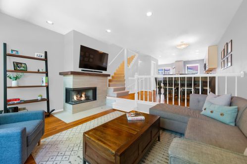 1457 Wrightwood Ave, Chicago IL 60614-1938 exterior