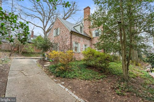 2035 Parkside Dr, Washington DC  20012-2205 exterior