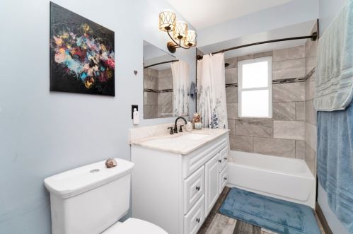 2137 Root St, Joliet IL 60403-1741 exterior