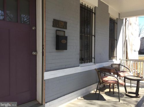 1316 W St, Washington DC 20009-1107 exterior