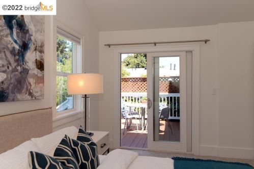 2424 8 St, Berkeley CA 94710-2501 exterior